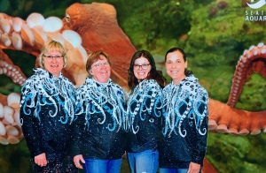 Rice Lake at the Aquarium - Marsha, Patti, Amy, Karen